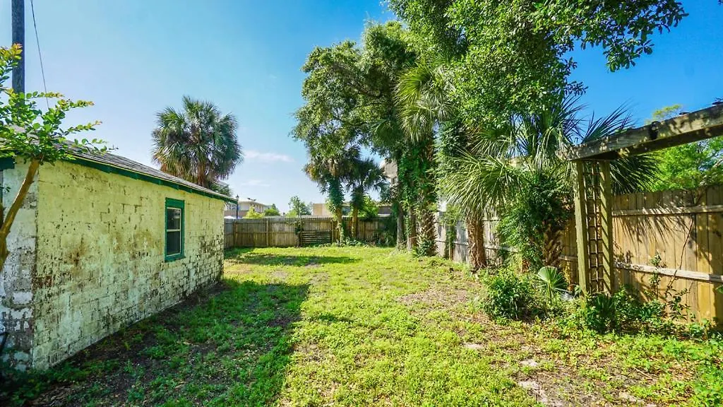 Holiday home Sun Swept - 1B Downtown Pensacola Home